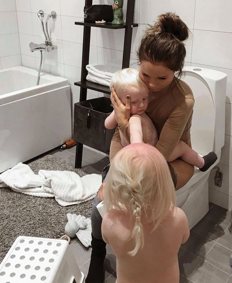 Δεν είσαι μόνη